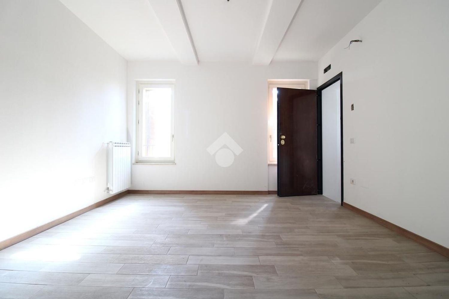 3غرفة شقة في San Giacomo delle Segnate, Italy رقم 297310