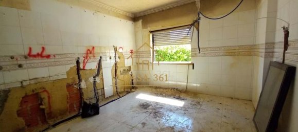 2 Schlafzimmer Wohnung in Vila Franca de Xira, Portugal, Nr. 347110 7