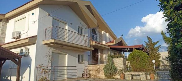 5 bedrooms House in Pyrgos, Cyprus No. 15646 5