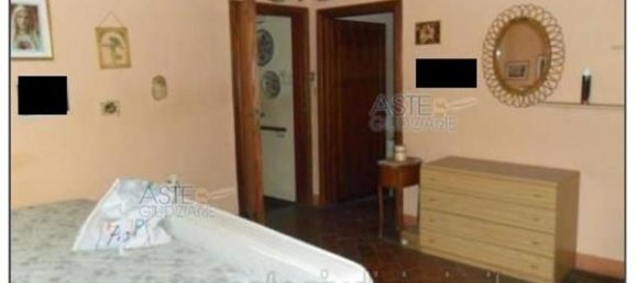 Квартира с 14 комнатами в Уццано, Италия № 262283 32