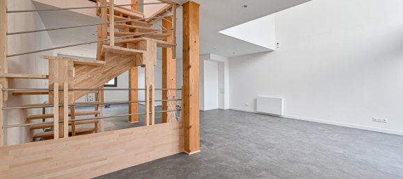 3 bedrooms Duplex in Montreuil, France No. 180398 7