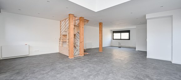 3 bedrooms Duplex in Montreuil, France No. 180398 18