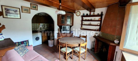 4 bedrooms Apartment in Montemignaio, Italy No. 130657 17