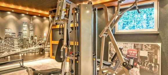 Casa de 7 habitaciónes en Rems-Murr-Kreis, Germany No. 14988 16