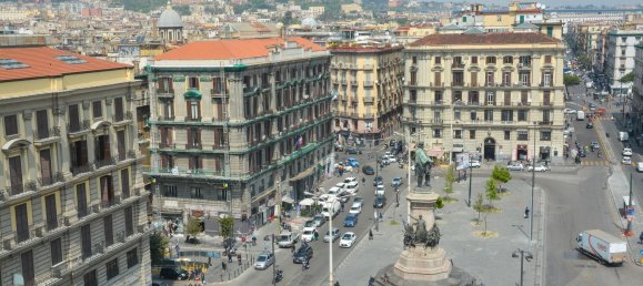 Apartamento de 5 dormitorios en Naples, Italy No. 327452 4