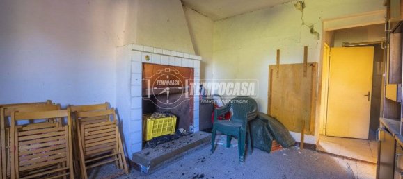 Дом с 3 спальнями в Моровале, Италия № 303944 6