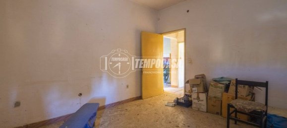 Дом с 3 спальнями в Моровале, Италия № 303944 14