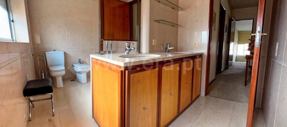 5 غرف نوم منزل في Loures, Portugal رقم 115876 10