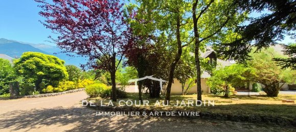 9 bedrooms House in Savoie, France No. 308826 3