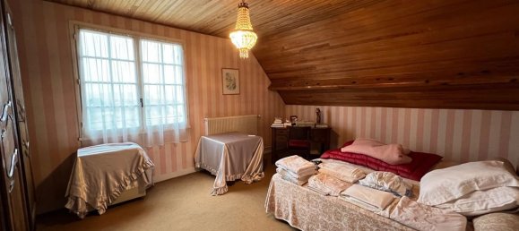 4 bedrooms House in Chateau-Thierry, France No. 80523 6