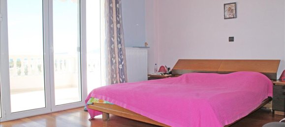 6 Schlafzimmer Villa in Loutraki, Greece, Nr. 6908 17