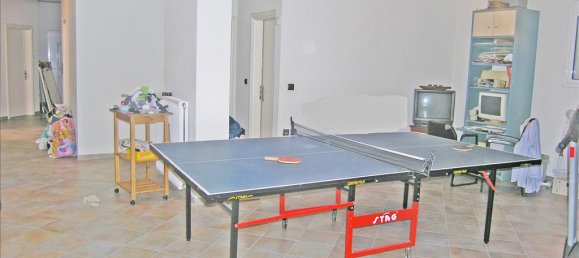 Вилла с 6 спальнями в Лутракион, Лутракион-Перахора-Айи-Теодори, Коринфия, Пелопоннес, Пелопоннес, Западная Греция и Ионические острова, Греция № 6908 3