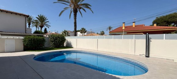 3 Schlafzimmer Haus in Cabo Roig, Spain, Nr. 160803 3