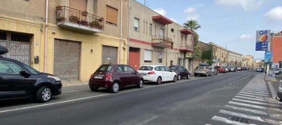 Propriété commerciale à Cagliari, Italy 100m² No. 378349 5