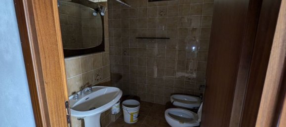 5-Zimmer Haus in Pordenone, Italy, Nr. 92795 9