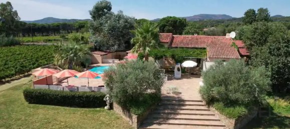 6 غرف نوم فيلا في Cogolin, France رقم 38290 22