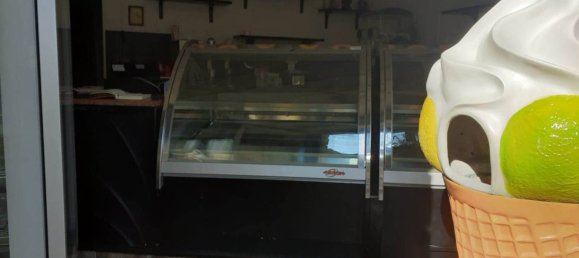 2 rooms Commercial property in Ostiglia, Italy No. 2637 3