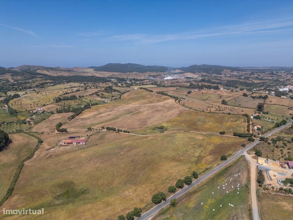 Grundstück in Santiago do Cacem, Portugal 196893m², Nr. 139453