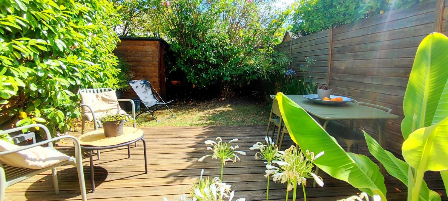 Casa de 2 dormitorios en Bordeaux, France No. 361853