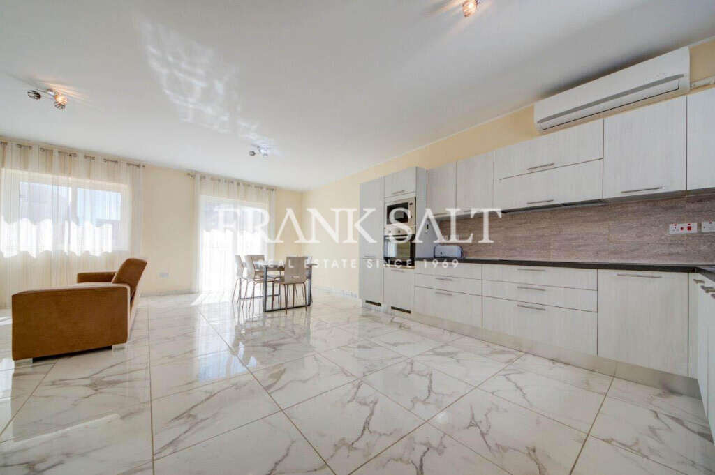 3 غرف نوم شقة في Gzira, Malta رقم 7676