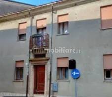 4 bedrooms Building in Adria, Italy No. 286114