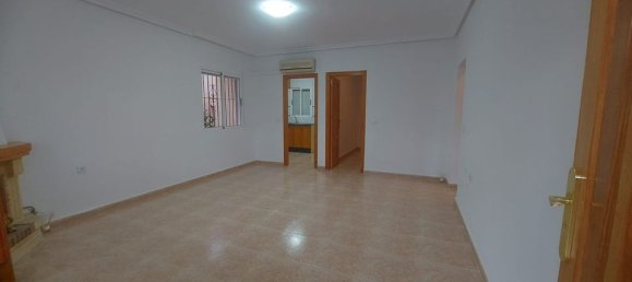 3 bedrooms House in Algorfa, Spain No. 186475 2