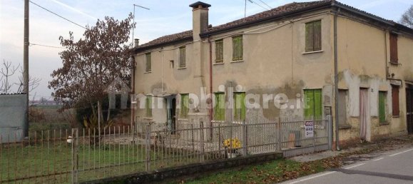 3 bedrooms House in Papozze, Italy No. 225424 2