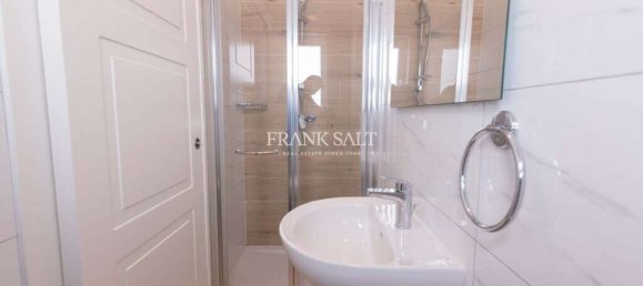 2 bedrooms Penthouse in Gzira, Malta No. 6836 7