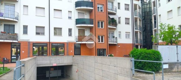 20m² Garage in Lugo, Italy No. 356131 6