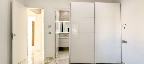 4 bedrooms Villa in Torrevieja, Spain No. 184795 40