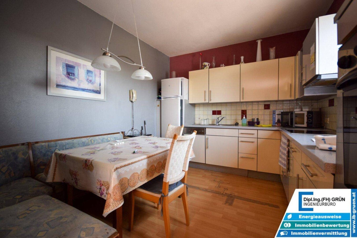 4غرفة منزل في Traun, Austria رقم 239704