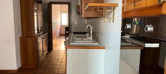 4 rooms Apartment in Rome, Italy No. 30637 27