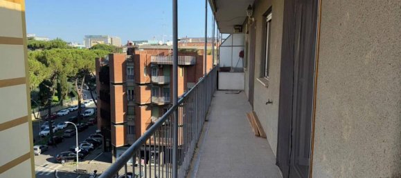 4 rooms Apartment in Rome, Italy No. 30637 18