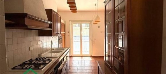 4 rooms Apartment in Rome, Italy No. 30637 26