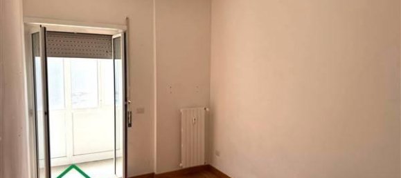 4 rooms Apartment in Rome, Italy No. 30637 50