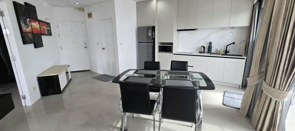 Квартира с 2 комнатами в Паттайя, Таиланд № 62755 8