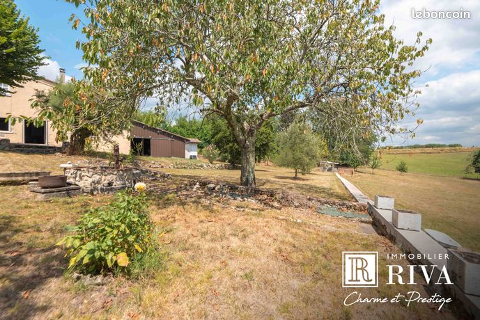 4 غرف نوم منزل في Quinsac, France رقم 283300