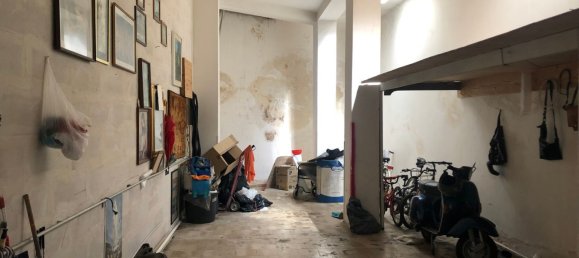 41m² Garage in Trani, Italy No. 254637 3