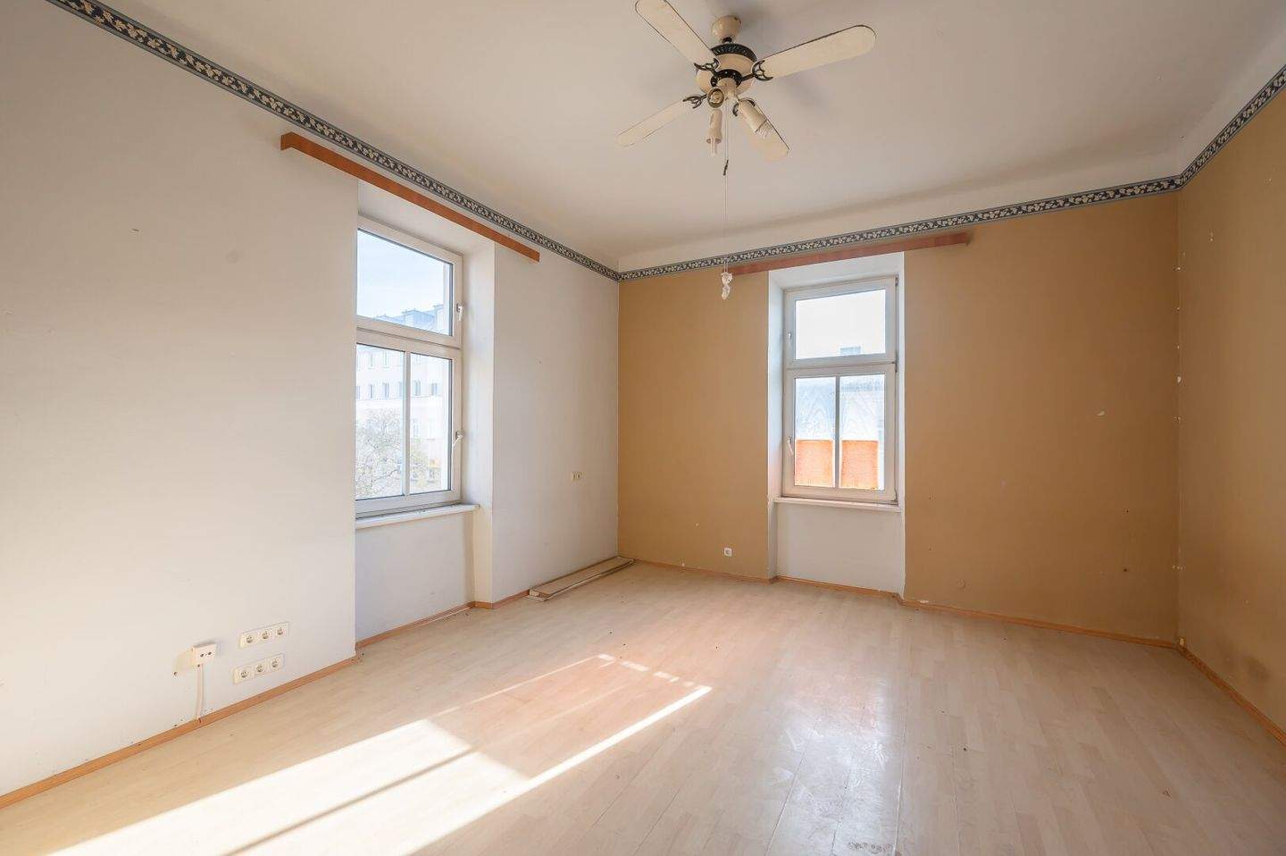 2غرفة شقة في Favoriten, Austria رقم 121468