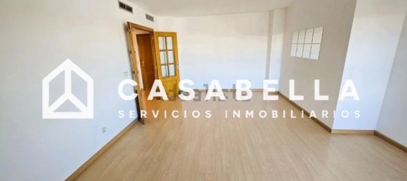 4 bedrooms Apartment in Valencia, Spain No. 20810 19