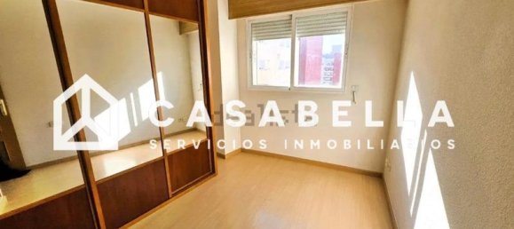 4 bedrooms Apartment in Valencia, Spain No. 20810 5