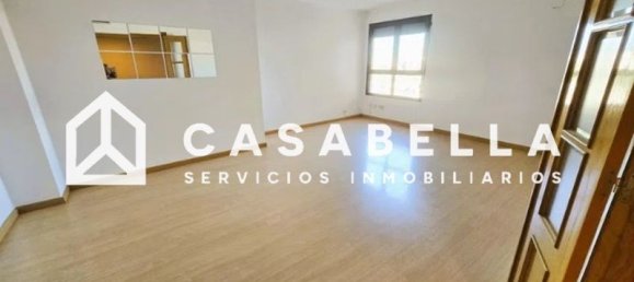 4 bedrooms Apartment in Valencia, Spain No. 20810 21