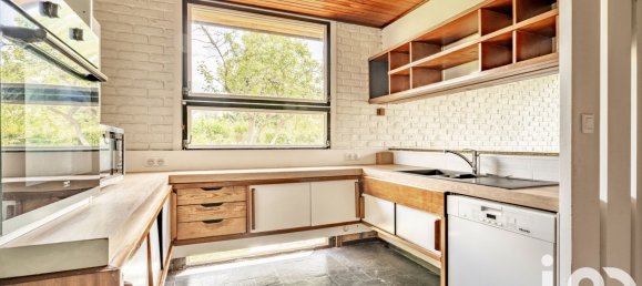 3 bedrooms House in Marnes-la-Coquette, France No. 318289 8