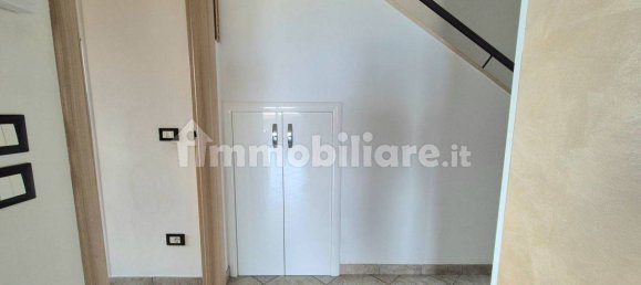 4 Schlafzimmer Wohnung in Catignano, Italy, Nr. 342113 15
