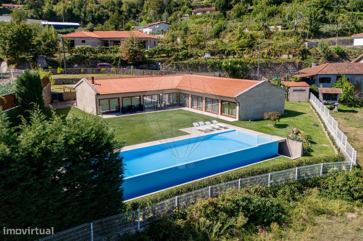 4 bedrooms House in Rio Caldo, Portugal No. 38111