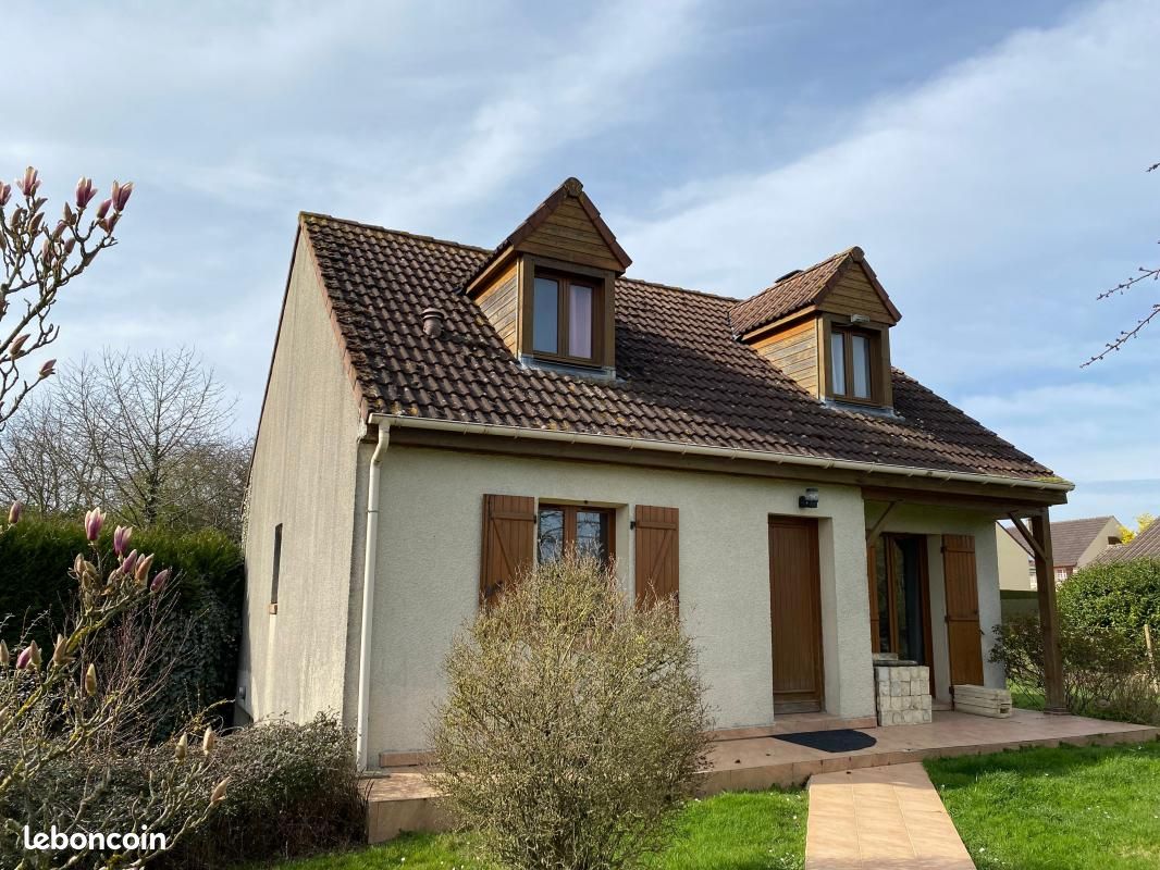 3 bedrooms House in Nogent-le-Rotrou, France No. 68814