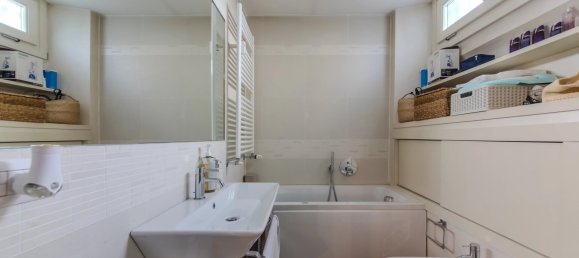 1 bedroom Apartment in Milan, Italy No. 243473 26