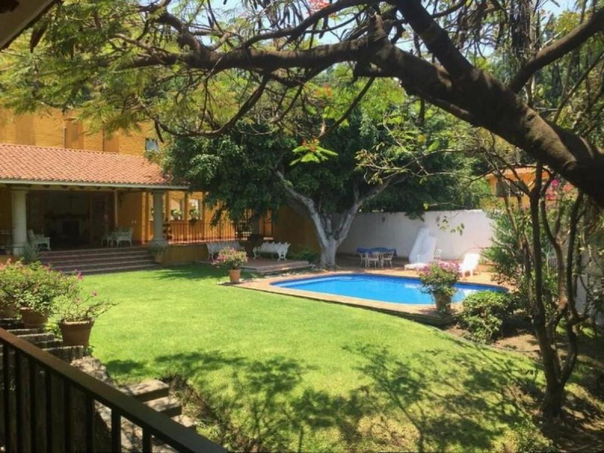 Дом с 4 спальнями в Морелос, Мексика № 176605