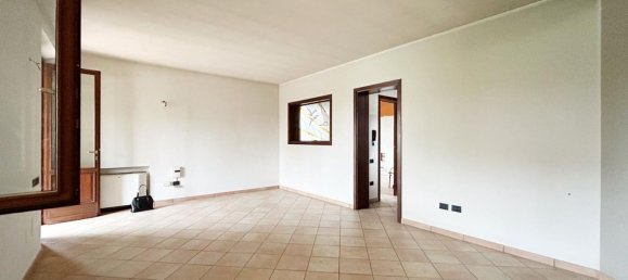 5 غرف نوم فيلا في Marmirolo, Italy رقم 370593 4