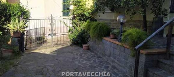 5 rooms Apartment in Roccastrada, Italy No. 126514 6